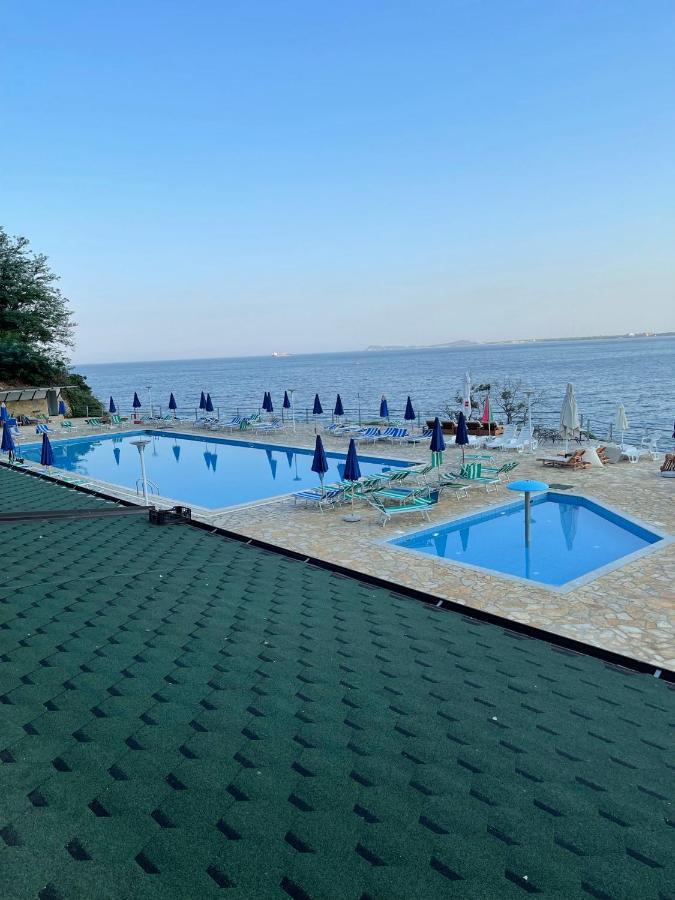 Amazing View! B & C New In * Вльора