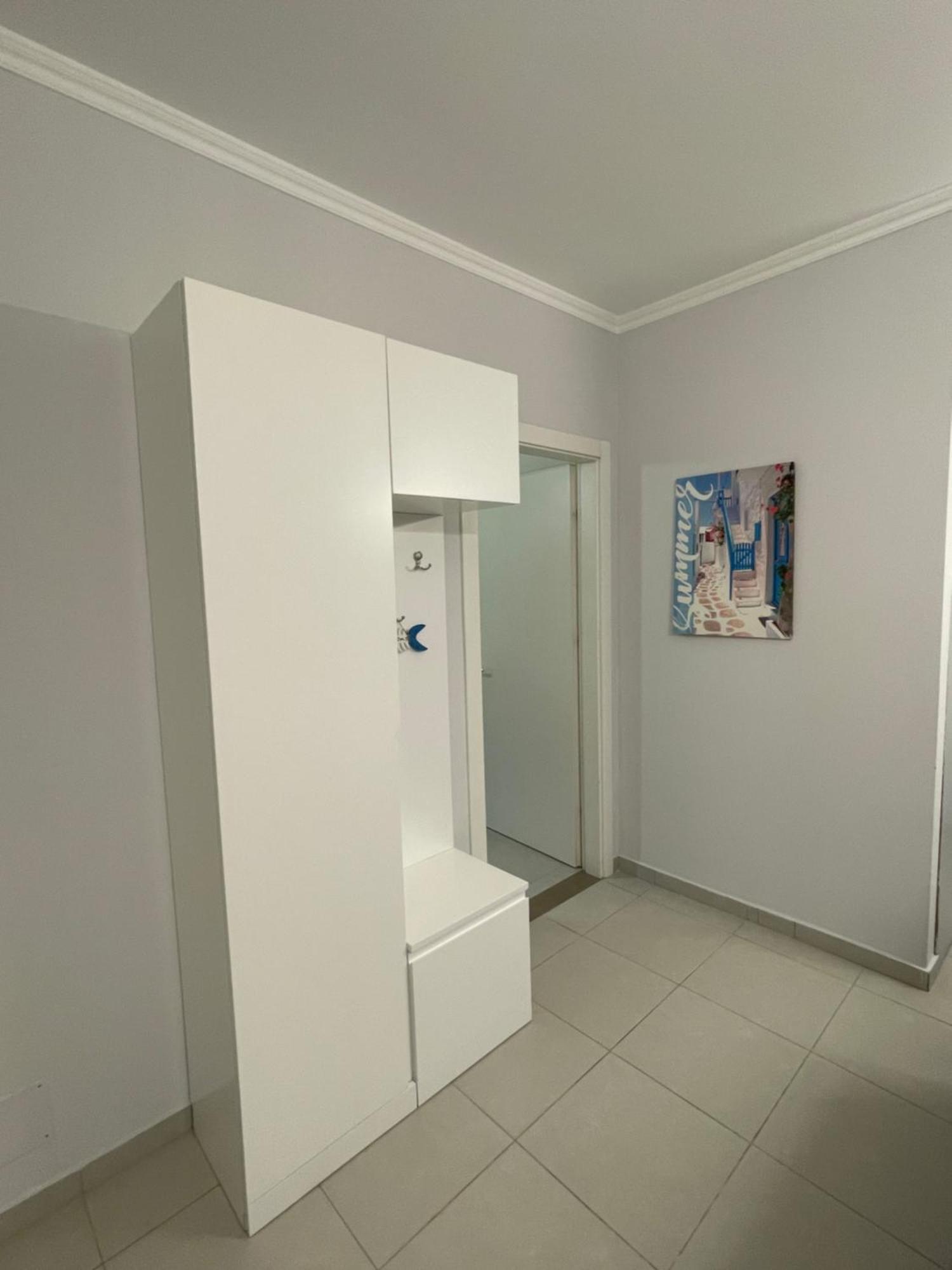 Amazing View! B & C New In Appartement *